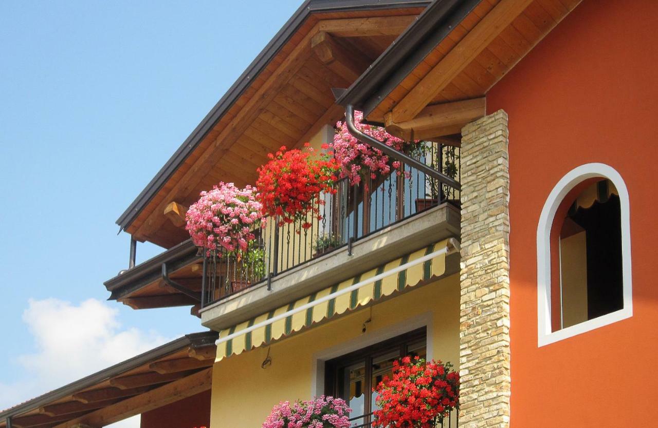 B&B Doria Valle Maira Roccabruna Luaran gambar